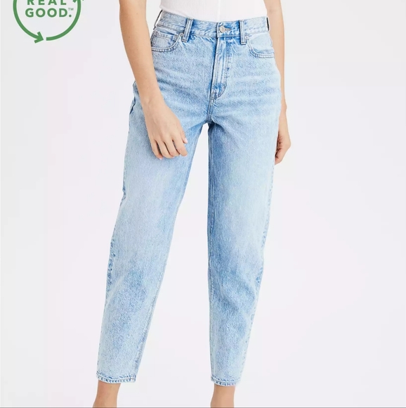 American Eagle Outfitters Denim - American Eagle relaxed mom jeans size 4
